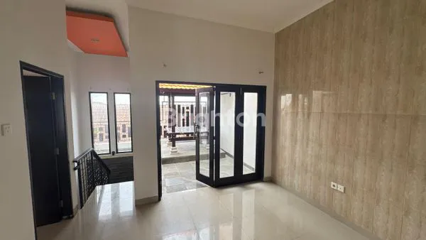 image RUMAH DIJUAL DI RENON (4)