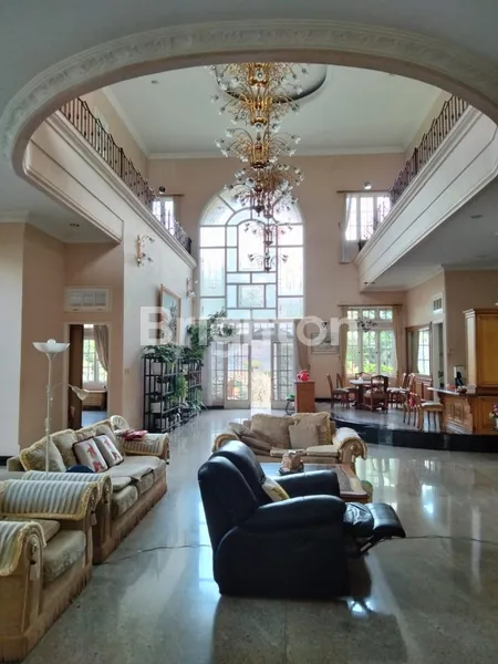 image JUAL RUMAH DIKAWASAN PREMIUM KAYAKAN DAGO BANDUNG (2)