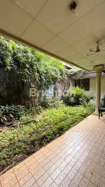 image RUMAH HITUNG TANAH SUPER STRATEGIS KAPTEN TENDEAN DEKAT SENOPATI DAN KUNINGAN JAKARTA SELATAN  (7)