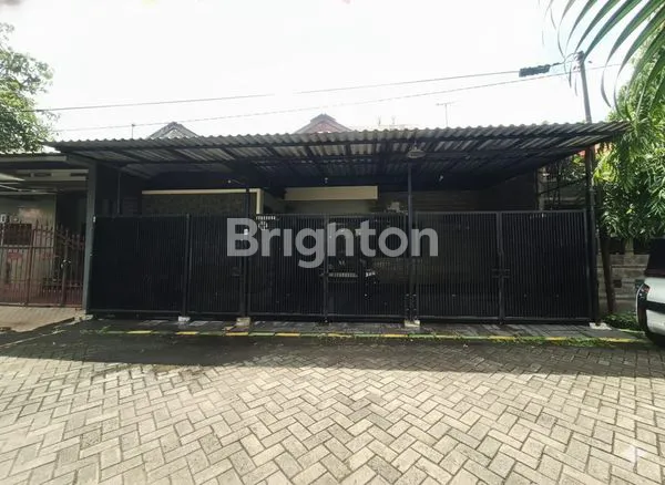 image RUMAH SIAP HUNI DI RUNGKUT BARATA LUAS 160M2 DEKAT MERR, UPN, RUNGKUT INDUSTRY, GUNUNG ANYAR (1)