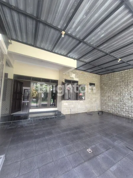 image RUMAH SIAP HUNI DI RUNGKUT BARATA LUAS 160M2 DEKAT MERR, UPN, RUNGKUT INDUSTRY, GUNUNG ANYAR (2)