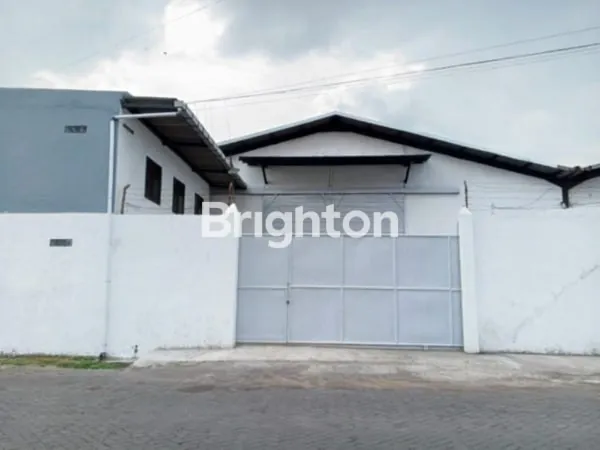 image GUDANG SIAP PAKAI MARGOMULYO SURI MULIA PERMAI DEKAT GERBANG TOL MARGOMOLYO (1)