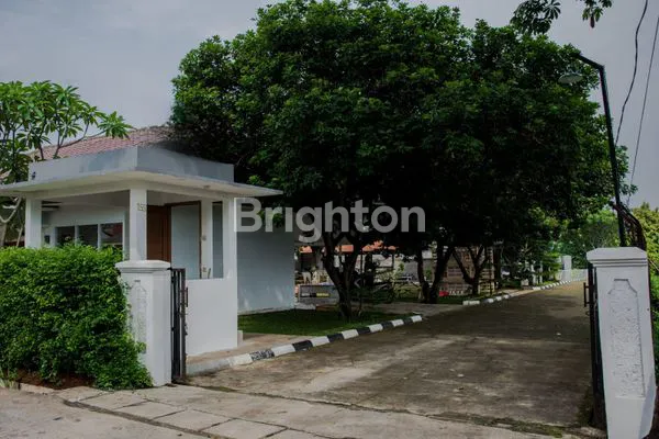 image PROPERTI MULTIFUNGSI: RUMAH & VENUE WEDDING DI PUSAT KOTA BEKASI (1)