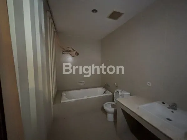 image RUMAH SIAP HUNI DI QUEENSTOWN, DEKAT PAKUWON MALL (7)