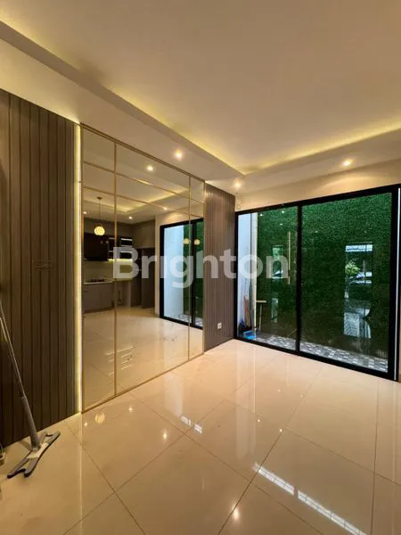image RUMAH 2 LANTAI PROVENCE SUITE BSD – FULL RENOVASI & INTERIOR DESIGNER (8)