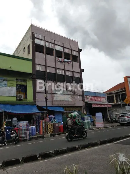 image DISEWAKAN RUKO GANDENG JALAN RAYA DI  JAKARTA TIMUR (1)