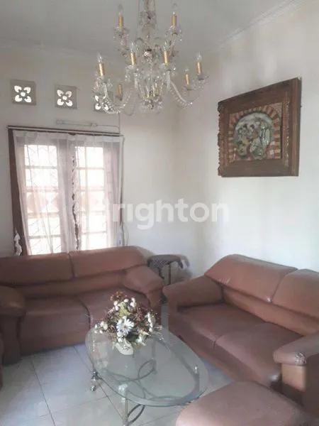 image RUMAH DEPAN TENNIS COURT FULL FURNISH PANTAI MENTARI  (1)