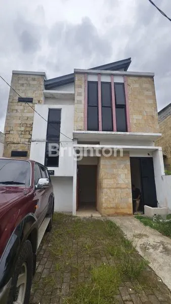 image RUMAH 2 LANTAI DI SUKMAJAYA DEPOK (1)