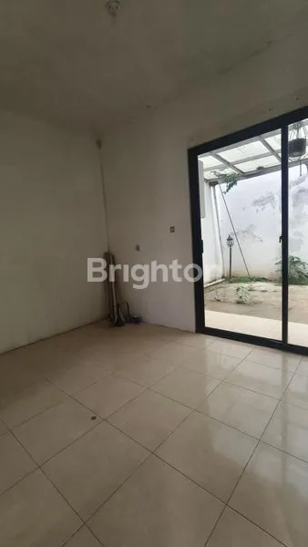 image RUMAH 2 LANTAI DI SUKMAJAYA DEPOK (4)