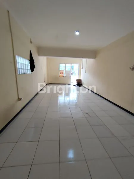 image RUKO PREMIUM PINGGIR JALAN UTAMA KEBAYORAN BARU – JAKARTA SELATAN \U25CF 2 LANTAI || PARKIR LUAS || HIGH TRAFFIC! (3)