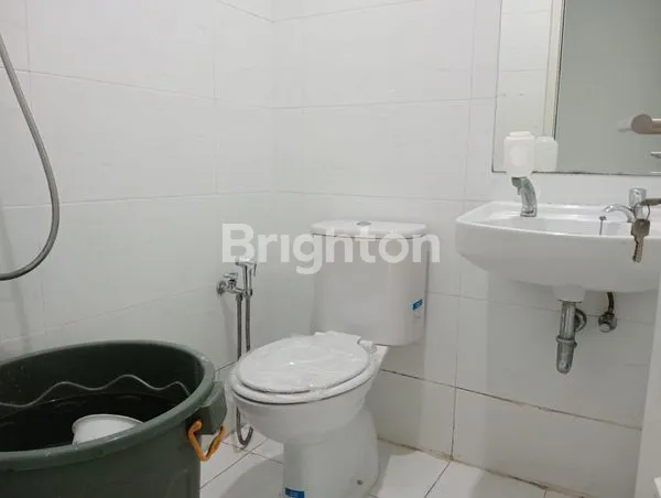 image RUMAH 2 LANTAI SHM DI RESIDENCE ONE BSD – CLUSTER JADE | 3 KT | 1,2 M (6)