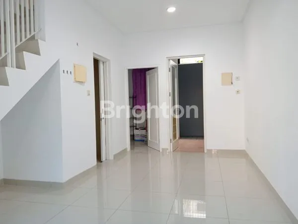 image RUMAH 2 LANTAI SHM DI RESIDENCE ONE BSD – CLUSTER JADE | 3 KT | 1,2 M (3)