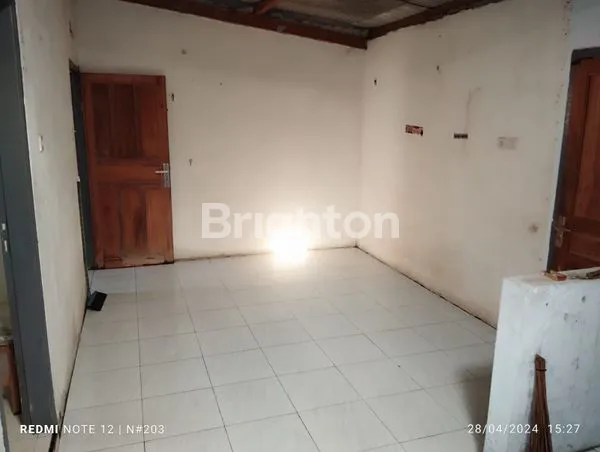 image DIJUAL RUMAH LUAS 0 JALAN RAYA BISA DI ALIH FUNGSIKAN AREA JUNREJO KOTA BATU (5)