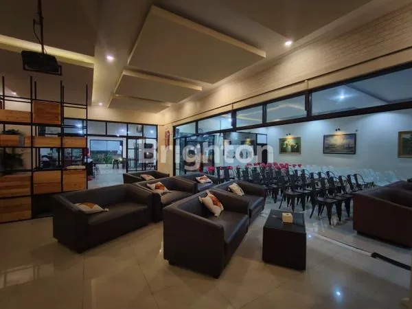 image RUKO STRATEGIS DI JEMURSARI, COCOK UNTUK RESTO/BANK (4)