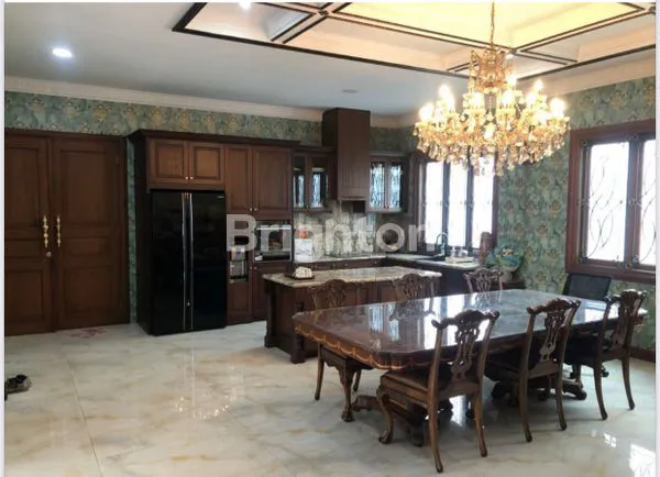 image JUAL RUMAH 2 LANTAI BATUNUNGGAL (3)