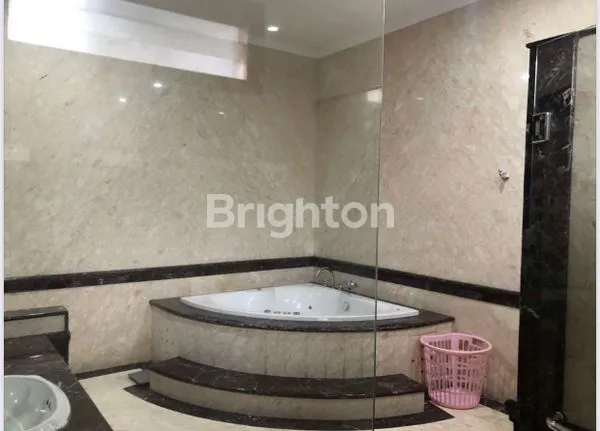 image JUAL RUMAH 2 LANTAI BATUNUNGGAL (7)