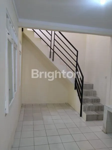 image RUMAH MURAH SIAP HUNI DI REGENSI MELATI MAS BSD (5)