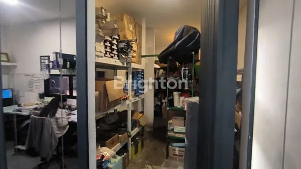 image DISEWAKAN GUDANG DI CIPONDOH TANGERANG (6)