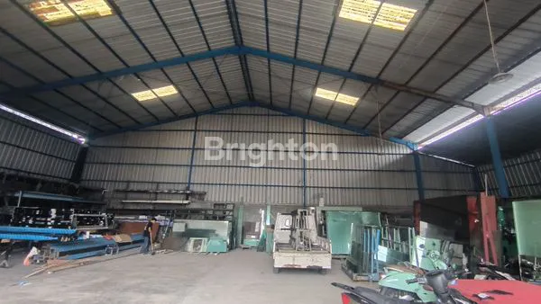 image DISEWAKAN GUDANG DI CIPONDOH TANGERANG (5)