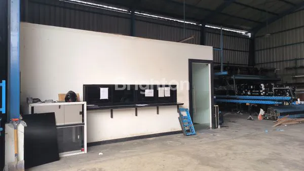 image DISEWAKAN GUDANG DI CIPONDOH TANGERANG (8)