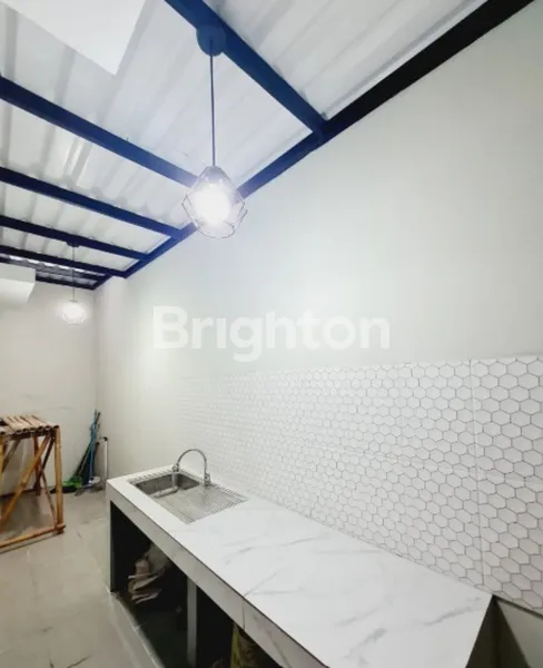 image RUMAH CANTIK TERAWAT 2 KAMAR TIDUR DEKAT VILA DAGO TOL (5)