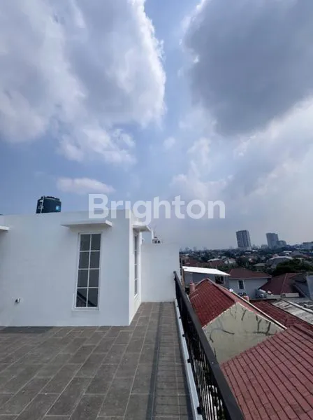 image EXCLUSIVE 4 LANTAI AMERICAN CLASSIC || PRIME PASAR MINGGU – JAKARTA SELATAN || PRIVATE LIFT \U25CF SWIMMING POOL \U25CF DOUBLE ROOFTOP (6)