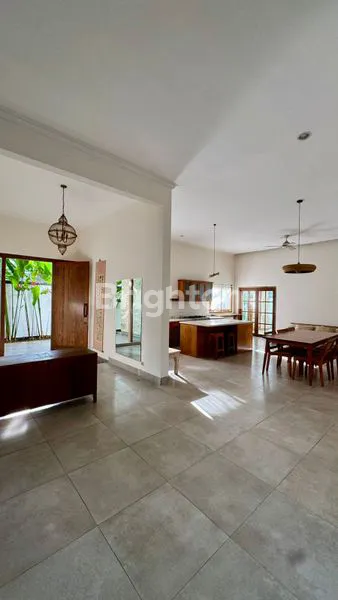 image VILLA FOR RENT – COMFORTABLE & READY TO MOVE IN (1)