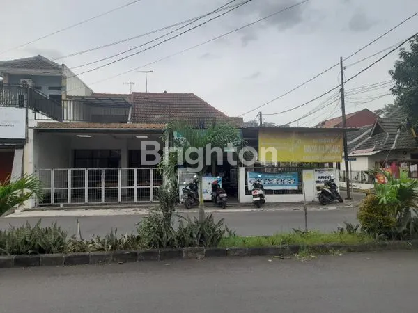 image RUMAH STRATEGIS DI PEKAYON JAYA, LT 224M², BEBAS BANJIR (1)