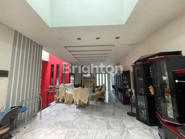 image DIJUAL RUMAH MEWAH DUA LANTAI SIAP HUNI LOKASI STRATEGIS BERLOKASI DI CIPINANG CEMPEDAK JAKARTA TIMUR (3)