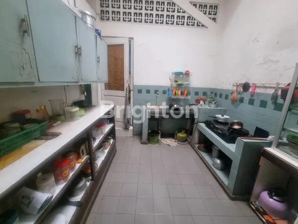 image DIJUAL RUMAH STRATEGIS LUAS >500M2 SHM DI OTISTA 3 - JAKARTA TIMUR (7)
