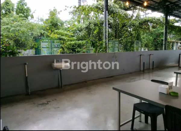 image BANGUNAN EKS FOOD CENTRE LOKASI STRATEGIS PINGGIR JALAN BESAR DI SEMARANG TIMUR (5)