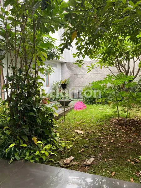 image DIJUAL RUMAH STRATEGIS PONDOK INDAH, DEKAT PIM & LAPANGAN GOLF (6)