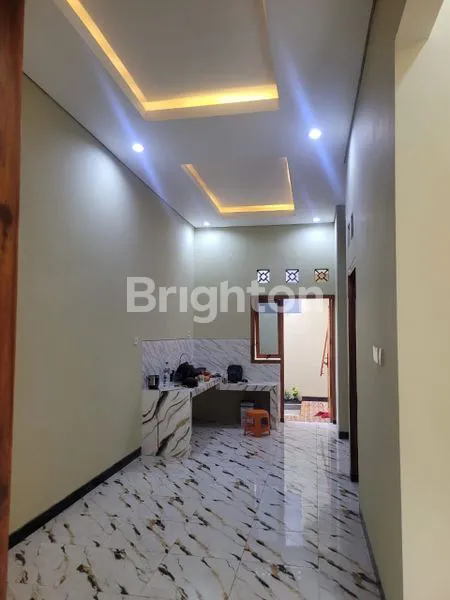 image RUMAH PREMIUM, RUMAH MEWAH TAPI MURAH LOKASI STRATEGIS PERUMAHAN PONDOK MANGGALA WIYUNG KOTA SURABAYA (6)