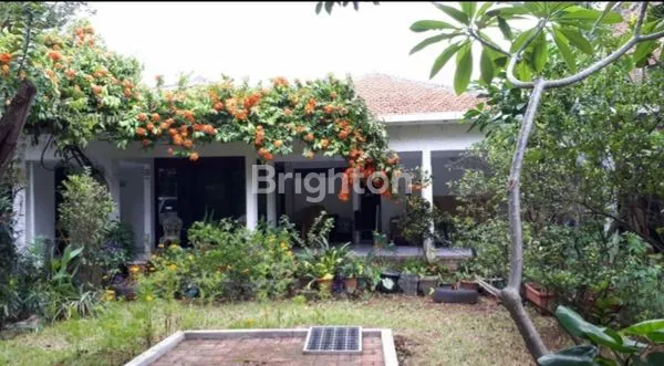 image DI JUAL DI BAWAH HARGA NJOP !!!  RUMAH LAMA HITUNG TANAH DI BANGKA KEMANG, TANAH LUAS & AKSES STRATEGIS (1)
