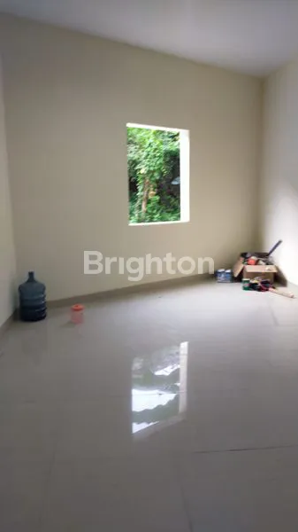 image RUMAH FULL RENOVASI SIAP HUNI PUNYA 2 DAPUR BISA BUAT USAHA (4)