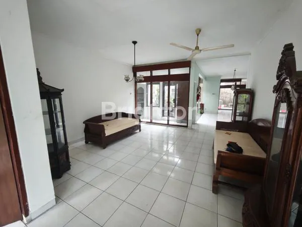 image DI JUAL DI BAWAH HARGA NJOP !!!  RUMAH LAMA HITUNG TANAH DI BANGKA KEMANG, TANAH LUAS & AKSES STRATEGIS (6)