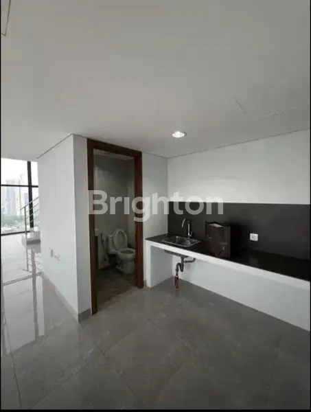 image DI JUAL / SEWA SOHO MEZZANINE THE SMITH ALAM SUTERA 152 M² – DEPAN IKEA & JAKARTA PREMIUM OUTLATE (7)