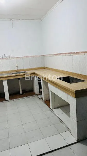 image RUMAH STRATEGIS DI CAWANG, DEKAT RS & KAMPUS UKI (7)