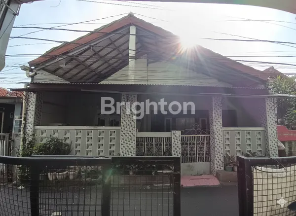 image RUMAH STRATEGIS  LT/LB 113/113 CIPUTAT – DEKAT RUMAH SAKIT DEKAT UNPAM & MALL (1)