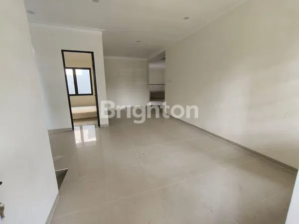 image HUNIAN ASRI DI SURABAYA, 250M² LB, SIAP HUNI (7)