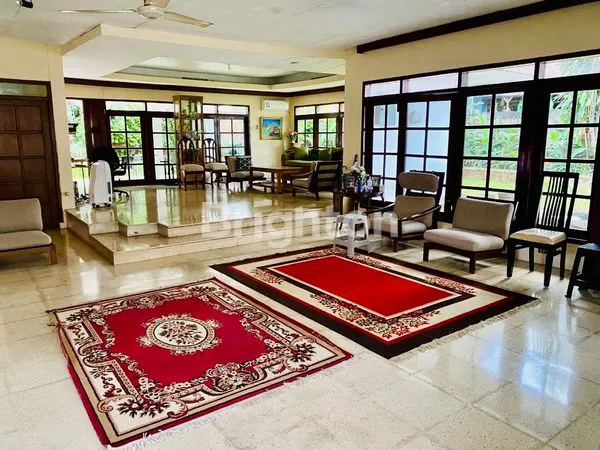 image RUMAH TAPAK BESAR SIAP HUNI DI KAWASAN ELITE KEMANG (1)