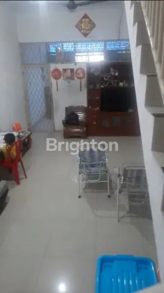 image RUMAH 2 3/4 LANTAI DI PADEMANGAN BARAT (7)