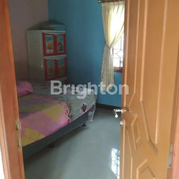 image RUMAH CANTIK DAN NYAMAN DEKAT DENGAN TOLL CIMANGGIS  (6)