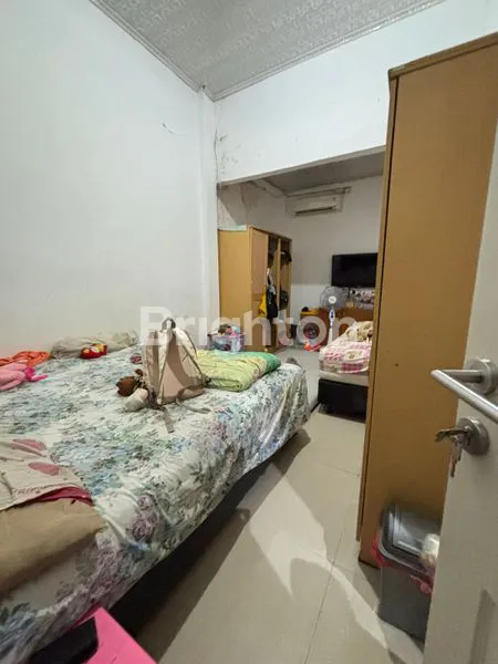 image RUMAH 4 KT DI GRAHA RAYA DEKAT ALAM SUTERA  (7)
