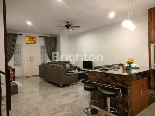 image RUMAH MEWAH DI MERCI  (2)