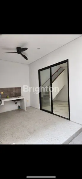 image RUMAH 2 LANTAI LT 94 LB 160 DI PANDUGO TIMUR (7)