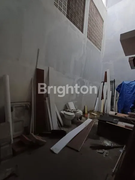 image RUKO 3 LANTAI DI CIKEAS, LT 76M², HADAP TIMUR (4)