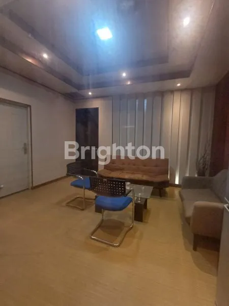 image RUKO 3 LANTAI DI CIKEAS, LT 76M², HADAP TIMUR (5)