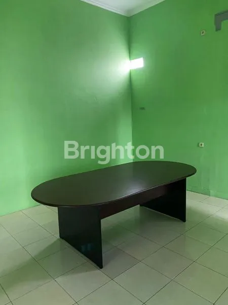 image RUMAH 2 LANTAI SIAP USAHA DI BOYOLALI, LOKASI STRATEGIS (6)