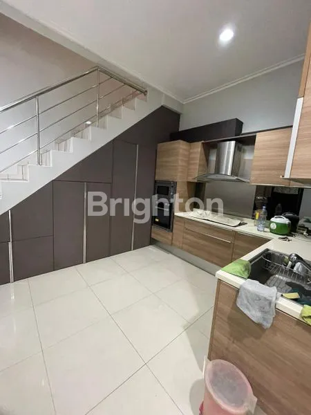 image DISEWAKAN RUMAH SIAP HUNI DI BATUNUNGGAL – ASRI, NYAMAN & FULL FURNISHED (3)